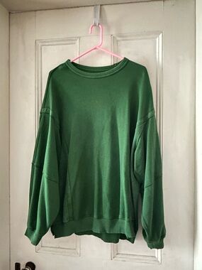 aerie Women’s Oversized Crewneck Sweatshirt in Forest Green